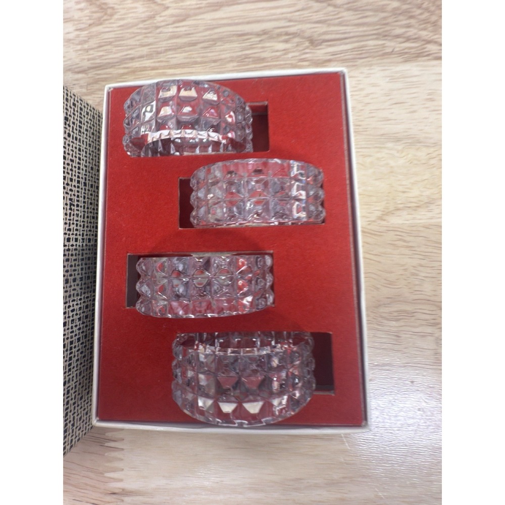 Set of 4 Crystal Napkin Rings – Vintage‎ Faceted Glass – Elegant Tableware #21